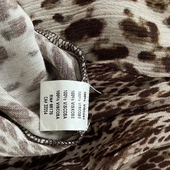 NWT snake print kimono from Anthropologie - Picture 8 of 9